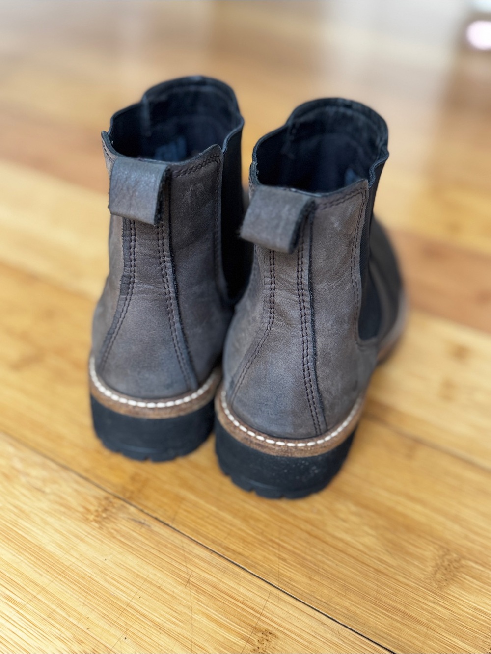 ECCO Rugged ankle bootie Elaina Chelsea style - Picture 4 of 6